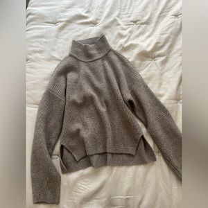 Abercrombie turtle neck